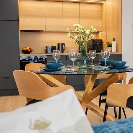 Aleksandra Apartment